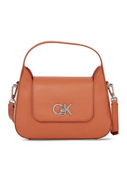 Calvin Klein Torebka Re-Lock Crossbody W/Flap Sm K60K610770 Brązowy ze sklepu MODIVO w kategorii Listonoszki - zdjęcie 184780192