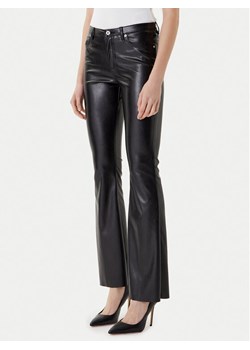 HUGO Spodnie z imitacji skóry Hableu-1 50542417 Czarny Slim Fit ze sklepu MODIVO w kategorii Spodnie damskie - zdjęcie 184790250