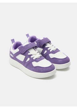 Sinsay - Sneakersy z imitacji skóry colo-block - wielobarwny - id: 140FA-MLC - marki Sinsay - 184792924 Sinsay - Sneakersy z imitacji skóry colo-block - wielobarwny ze sklepu Sinsay w kategorii Buty sportowe dziecięce - zdjęcie 184792924