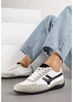 Białe Sneakersy Ozdobione Geometrycznym Wzorem Arulia ze sklepu born2be.pl w kategorii Buty sportowe damskie - zdjęcie 184795634