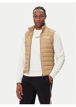EA7 Emporio Armani Kamizelka 8NPQ06 PNGPZ U6171 Beżowy Regular Fit ze sklepu MODIVO w kategorii Kamizelki męskie - zdjęcie 184801862