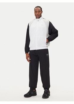 EA7 Emporio Armani Dres 7M000928 AF13137 UC001 Czarny Regular Fit ze sklepu MODIVO w kategorii Dresy męskie - zdjęcie 184810951
