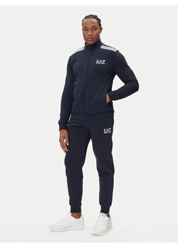 EA7 Emporio Armani Dres 7M000966 AF10377 UB102 Granatowy Slim Fit ze sklepu MODIVO w kategorii Dresy męskie - zdjęcie 184810990