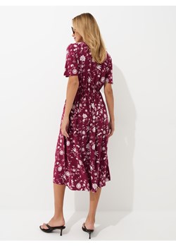 Mohito - Koszulowa bordowa sukienka midi - kasztanowy ze sklepu Mohito w kategorii Sukienki - zdjęcie 184813834