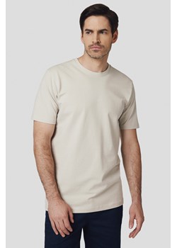 Koszulka z Bawełną Jasnobeżowa Jeffrey ze sklepu Lancerto S.A. w kategorii T-shirty męskie - zdjęcie 184816402