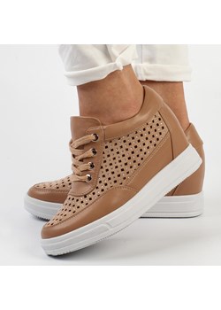 Beżowe sneakersy damskie M.Daszyński Sa143-15 ze sklepu suzana.pl w kategorii Buty sportowe damskie - zdjęcie 184825713