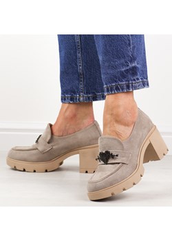 Szare mokasyny damskie na słupku M.Daszyński 23108-4 ze sklepu suzana.pl w kategorii Półbuty damskie - zdjęcie 184833353