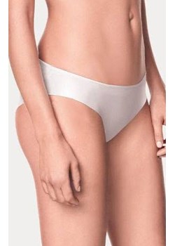 Figi damskie klasyczne białe z miękkiej mikrofibry 0185 Slip Extra, Kolor biały, Rozmiar S, Lormar - id: 212383 - marki Lormar - 184843740 Figi damskie klasyczne białe z miękkiej mikrofibry 0185 Slip Extra, Kolor biały, Rozmiar S, Lormar ze sklepu Intymna w kategorii Majtki damskie - zdjęcie 184843740