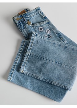 Reserved - Jeansy super wide leg z haftem - niebieski ze sklepu Reserved w kategorii Spodnie dziewczęce - zdjęcie 184854153