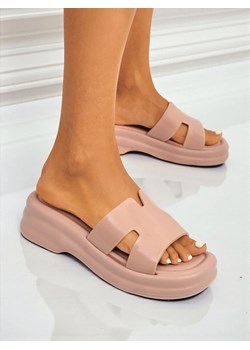 Royalfashion Damskie klapki na grubszej podeszwie Nova Gloss ze sklepu royalfashion.pl w kategorii Klapki damskie - zdjęcie 184876702