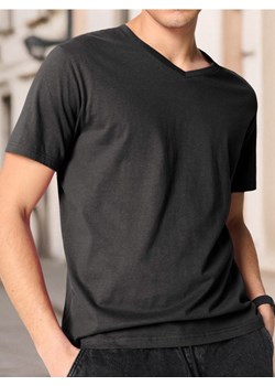 Sinsay - Koszulka - zielony - id: 1020Z-67X - marki Sinsay - 184915071 Sinsay - Koszulka - zielony ze sklepu Sinsay w kategorii T-shirty męskie - zdjęcie 184915071