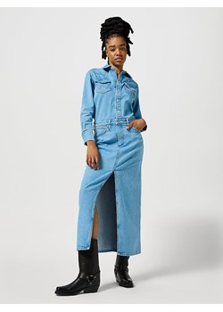 Wrangler Sukienka dżinsowa w kolorze błękitnym ze sklepu Limango Polska w kategorii Sukienki - zdjęcie 184919744
