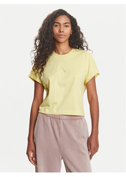adidas T-Shirt ALL SZN JJ1239 Żółty Regular Fit ze sklepu MODIVO w kategorii Bluzki damskie - zdjęcie 184920981