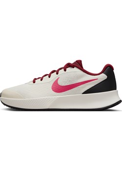 Damskie buty do tenisa na korty ziemne Nike Vapor Lite 3 - Brązowy ze sklepu Nike poland w kategorii Buty sportowe damskie - zdjęcie 184925174