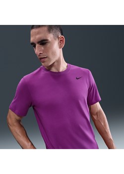 Męski T-shirt do fitnessu Nike Dri-FIT - Fiolet ze sklepu Nike poland w kategorii T-shirty męskie - zdjęcie 184925391