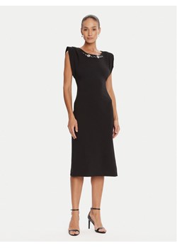 Rinascimento Sukienka koktajlowa CFC0020043002 Czarny Slim Fit ze sklepu MODIVO w kategorii Sukienki - zdjęcie 184928081