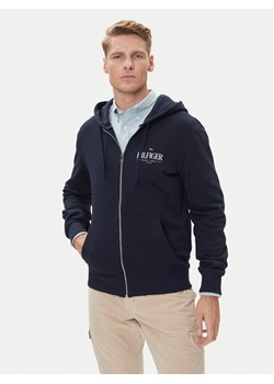 Tommy Hilfiger Bluza Stacked MW0MW39375 Granatowy Regular Fit ze sklepu MODIVO w kategorii Bluzy męskie - zdjęcie 184928191