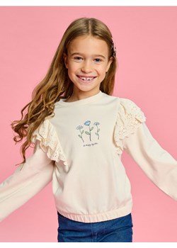 Sinsay - Bluza z haftowaną falbaną - kremowy ze sklepu Sinsay w kategorii Bluzy dziewczęce - zdjęcie 184934224