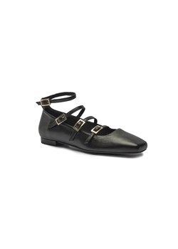Alohas Luke Black Leather Ballet Flats ze sklepu Gomez Fashion Store w kategorii Balerinki - zdjęcie 184941583