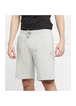 GUESS Szorty LIVIO | Slim Fit ze sklepu Gomez Fashion Store w kategorii Spodenki męskie - zdjęcie 184943190
