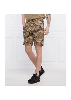 Tommy Hilfiger Szorty HARLEM | Relaxed fit ze sklepu Gomez Fashion Store w kategorii Spodenki męskie - zdjęcie 184945512
