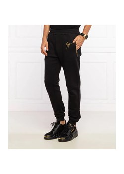 Giuseppe Zanotti Spodnie dresowe | Regular Fit ze sklepu Gomez Fashion Store w kategorii Spodnie męskie - zdjęcie 184946981