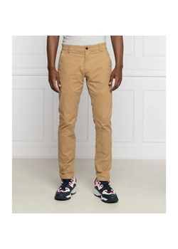 Tommy Jeans Spodnie chino Scanton | Slim Fit ze sklepu Gomez Fashion Store w kategorii Spodnie męskie - zdjęcie 184947013