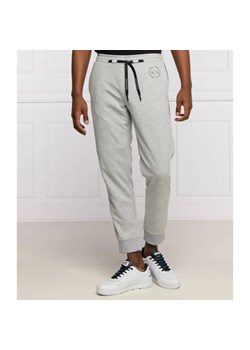 Armani Exchange Spodnie dresowe | Regular Fit ze sklepu Gomez Fashion Store w kategorii Spodnie męskie - zdjęcie 184947052