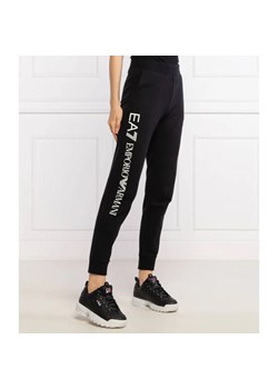 EA7 Spodnie dresowe | Regular Fit ze sklepu Gomez Fashion Store w kategorii Spodnie damskie - zdjęcie 184947053