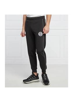 EA7 Spodnie dresowe | Regular Fit ze sklepu Gomez Fashion Store w kategorii Spodnie męskie - zdjęcie 184947421