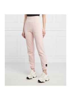 DKNY Sport Spodnie dresowe | Regular Fit ze sklepu Gomez Fashion Store w kategorii Spodnie damskie - zdjęcie 184947480