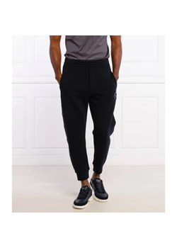 Emporio Armani Spodnie dresowe | Regular Fit ze sklepu Gomez Fashion Store w kategorii Spodnie męskie - zdjęcie 184947631