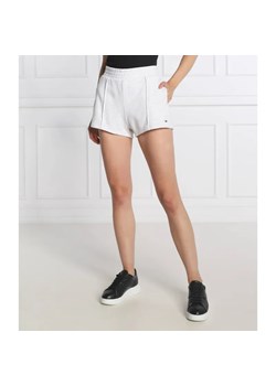 Tommy Jeans Szorty | Regular Fit ze sklepu Gomez Fashion Store w kategorii Szorty - zdjęcie 184947850