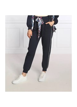 MAX&Co. Spodnie dresowe CRINALE | Regular Fit ze sklepu Gomez Fashion Store w kategorii Spodnie damskie - zdjęcie 184947871