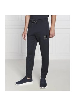 Armani Exchange Spodnie dresowe | Regular Fit ze sklepu Gomez Fashion Store w kategorii Spodnie męskie - zdjęcie 184947993