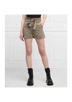 GUESS Szorty JANNA | Regular Fit ze sklepu Gomez Fashion Store w kategorii Szorty - zdjęcie 184948152