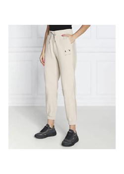 Armani Exchange Spodnie dresowe | Regular Fit ze sklepu Gomez Fashion Store w kategorii Spodnie damskie - zdjęcie 184948171