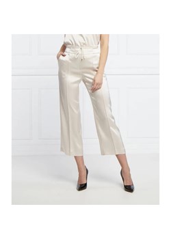 Marc Cain Satynowe spodnie | Loose fit | regular waist ze sklepu Gomez Fashion Store w kategorii Spodnie damskie - zdjęcie 184948211