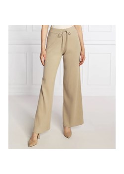 Tommy Hilfiger Spodnie dzianinowe | Relaxed fit ze sklepu Gomez Fashion Store w kategorii Spodnie damskie - zdjęcie 184948222