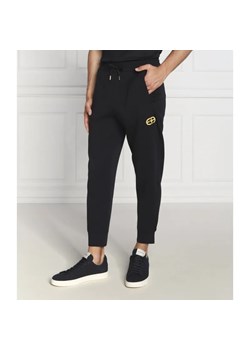 Emporio Armani Spodnie dresowe | Regular Fit ze sklepu Gomez Fashion Store w kategorii Spodnie męskie - zdjęcie 184948294
