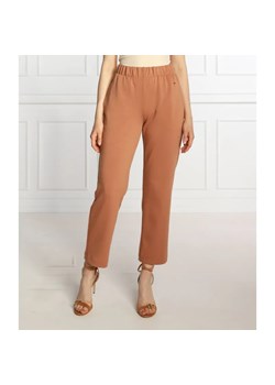 Tommy Hilfiger Spodnie | Regular Fit ze sklepu Gomez Fashion Store w kategorii Spodnie damskie - zdjęcie 184948470