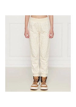 Guess Spodnie dresowe | Regular Fit ze sklepu Gomez Fashion Store w kategorii Spodnie dziewczęce - zdjęcie 184960074