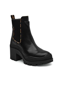 Guess Sztyblety na słupku YVETTEN ze sklepu Gomez Fashion Store w kategorii Botki - zdjęcie 184961514