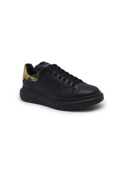 Alexander McQueen Skórzane sneakersy Larry ze sklepu Gomez Fashion Store w kategorii Buty sportowe męskie - zdjęcie 184961954