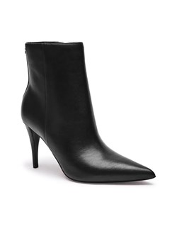 Guess Skórzane botki na szpilce SLINKS ze sklepu Gomez Fashion Store w kategorii Botki - zdjęcie 184962364