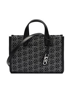 Michael Kors Kuferek Gigi ze sklepu Gomez Fashion Store w kategorii Kuferki - zdjęcie 184963080