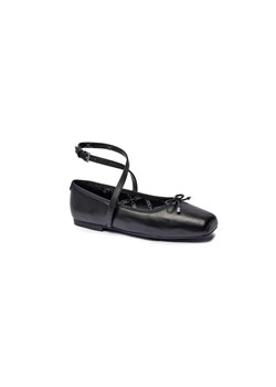 Michael Kors Skórzane baleriny COLLETTE ze sklepu Gomez Fashion Store w kategorii Balerinki - zdjęcie 184964321