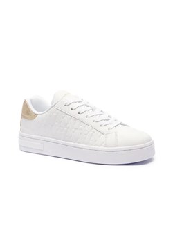 Armani Exchange Sneakersy ze sklepu Gomez Fashion Store w kategorii Buty sportowe damskie - zdjęcie 184964801