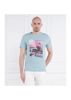 GUESS T-shirt SUNSET FLOWER | Slim Fit ze sklepu Gomez Fashion Store w kategorii T-shirty męskie - zdjęcie 184971780