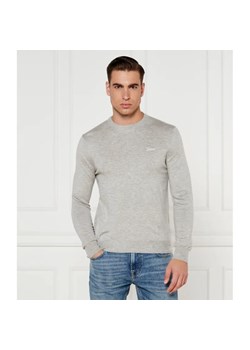 GUESS Sweter DANIEL | Regular Fit | z dodatkiem jedwabiu ze sklepu Gomez Fashion Store w kategorii Swetry męskie - zdjęcie 184975720
